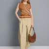 Plissierte Hosen mit weitem Bein in Papieroptik