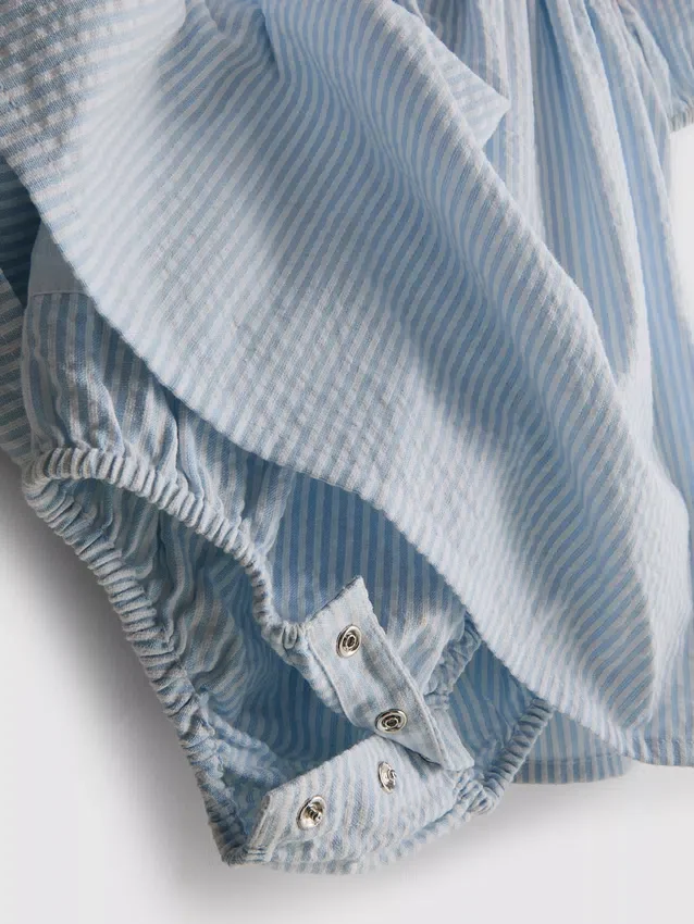0–18 Monate | Gestreiftes Seersucker-Kleid für Neugeborene