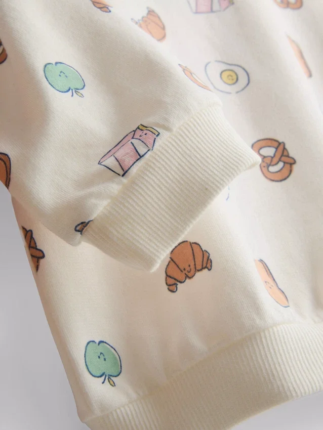 0–18 Monate | Set aus Sweatshirt und Shorts mit Lebensmittel-Motiv