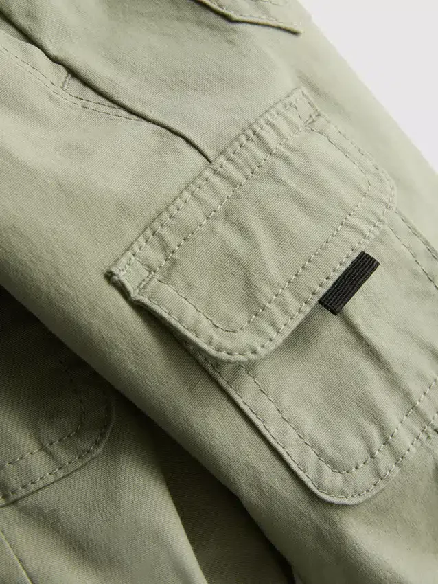 0–36 Monate | Cargo-Hose mit Umschlag