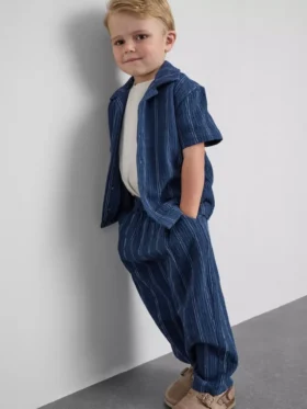 1,5–12 Jahre | «The Edit»-Set aus gestreiftem Baumwollhemd und Hose