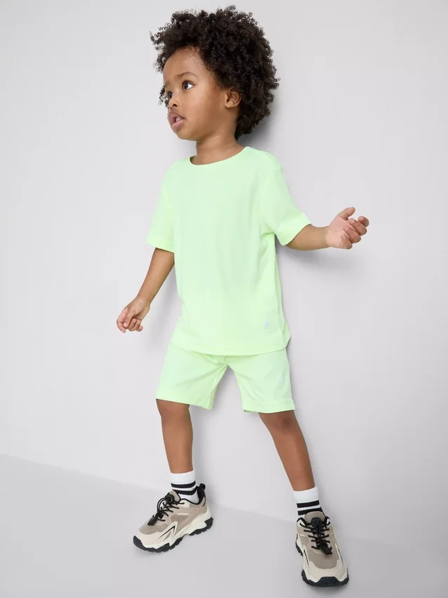 1,5–7 Jahre | Sport-Set aus T-Shirt und Shorts