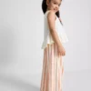 1,5–8 Jahre | Besticktes Set aus Oberteil mit Schößchen und Hose