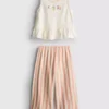 1,5–8 Jahre | Besticktes Set aus Oberteil mit Schößchen und Hose