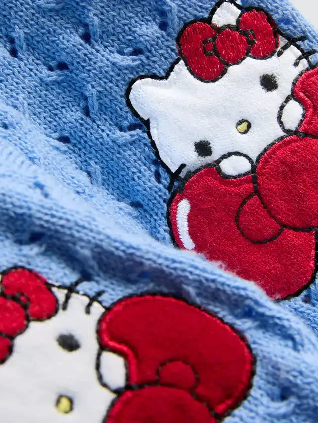 1,5–8 Jahre | Hello Kitty-Strickjacke mit Kragen und kurzen Shorts