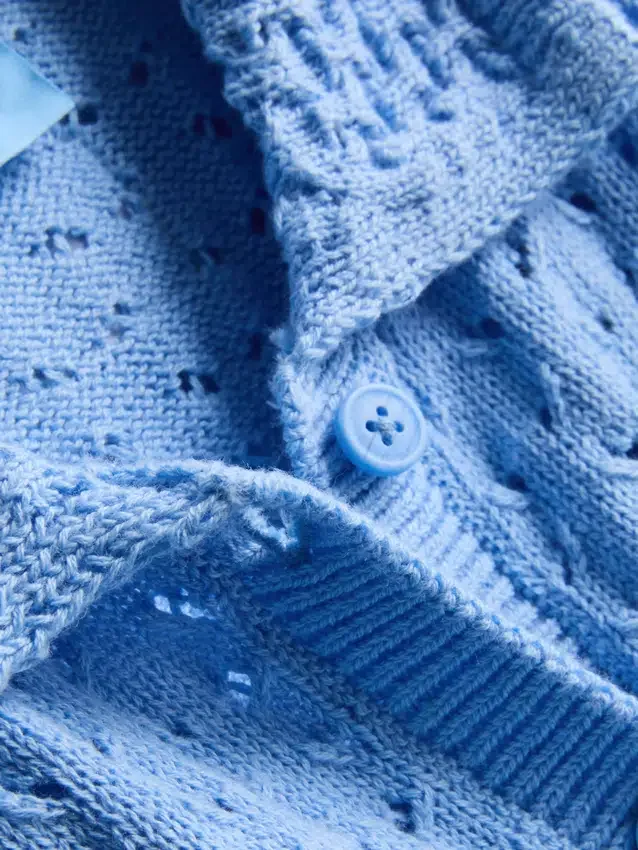 1,5–8 Jahre | Hello Kitty-Strickjacke mit Kragen und kurzen Shorts