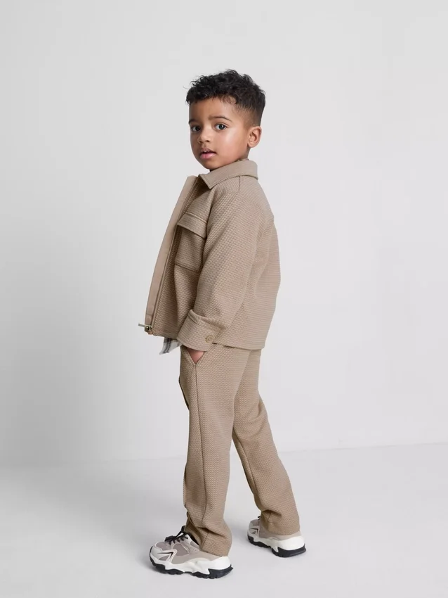 1,5–8 Jahre | Set aus Jacquard-Jacke mit Reissverschluss und Jogginghose