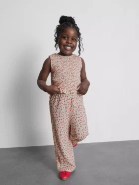 1,5–8 Jahre | Set aus ärmelloser Bluse und Hose