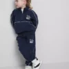 1,5–8 Jahre | Set aus Sweatshirt mit Trichterkragen und Jogginghose