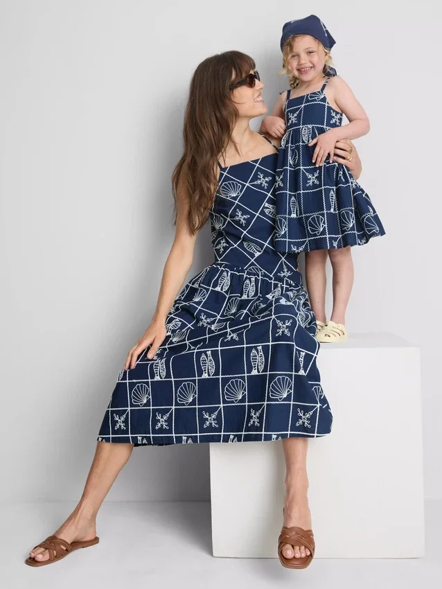 1,5–9 Jahre | Besticktes Smock-Kleid mit Spaghettiträgern