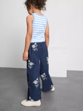 1,5–9 Jahre | Hose mit Blumenstickerei
