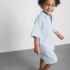 1,5–9 Jahre | Set aus gestreiftem Hemd und Shorts