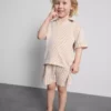 1,5–9 Jahre | Set aus gestreiftem Hemd und Shorts
