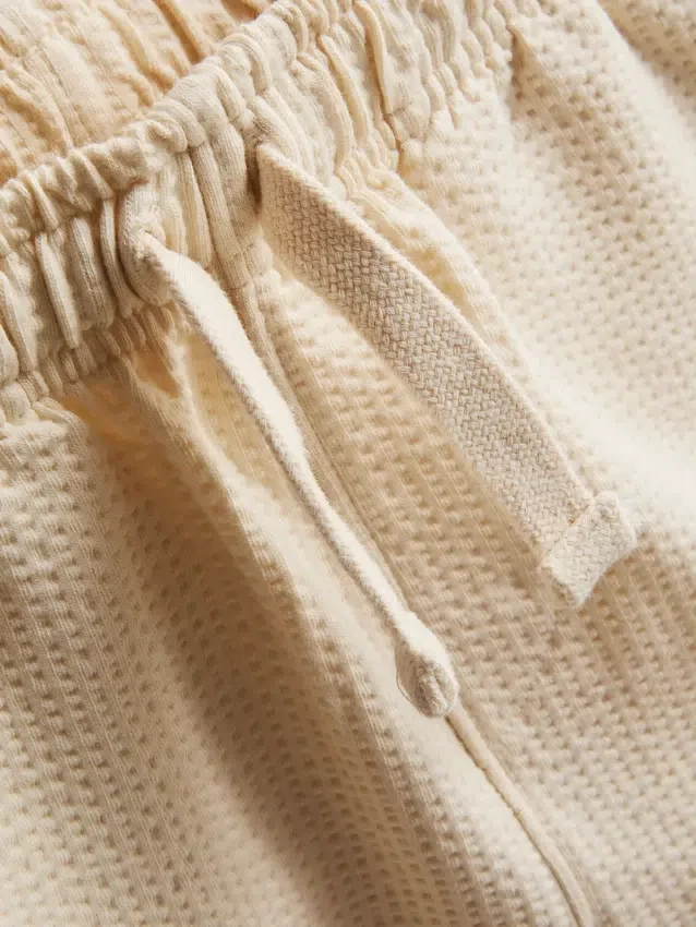 1–9 Jahre | Set aus strukturiertem Polohemd und Shorts
