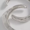 2er-Pack Armreifen im geschmolzenen Metall-Look