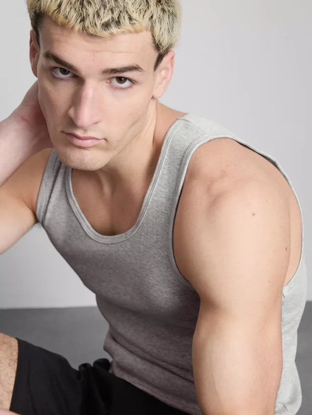 2er-Pack gerippte Tank-Tops