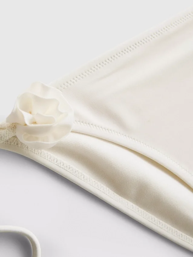 3D-Bikini-Unterteile mit Blumenmuster und seitlichen Bindebändern
