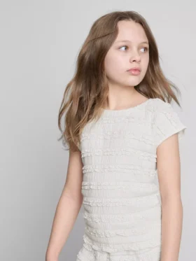 7–15 Jahre | Bluse mit gekräuselten Flügelärmeln und Spitzenbesatz