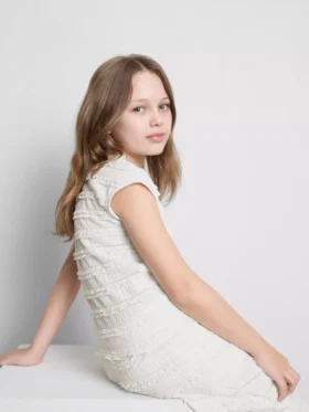 7–15 Jahre | Bluse mit gekräuselten Flügelärmeln und Spitzenbesatz