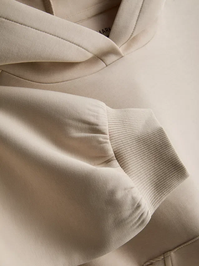 7–15 Jahre | Hoodie mit ausgestelltem Saum