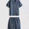 7–15 Jahre | Set aus strukturiertem Kurzarm-Hemd mit Knöpfen und Shorts