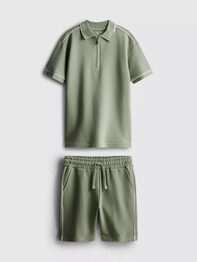 7–15 Jahre | Set aus strukturiertem Polohemd und Shorts