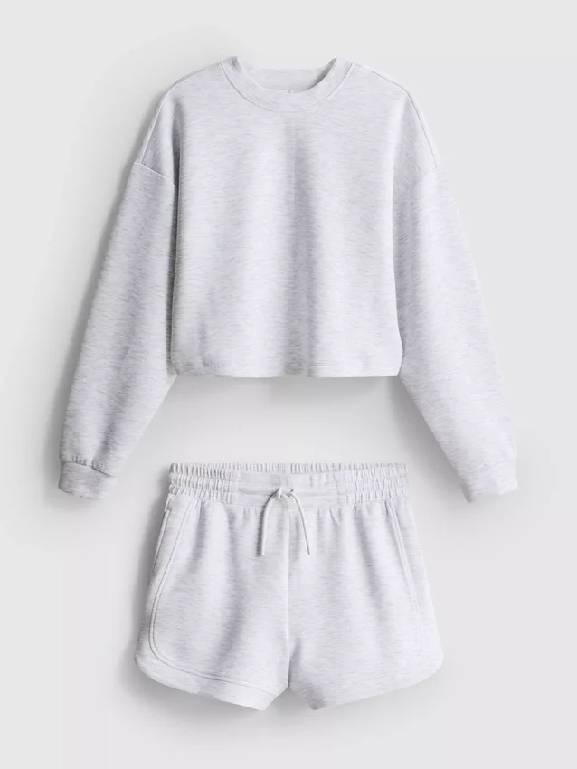 7–15 Jahre | Set aus Sweatshirt und Laufshorts