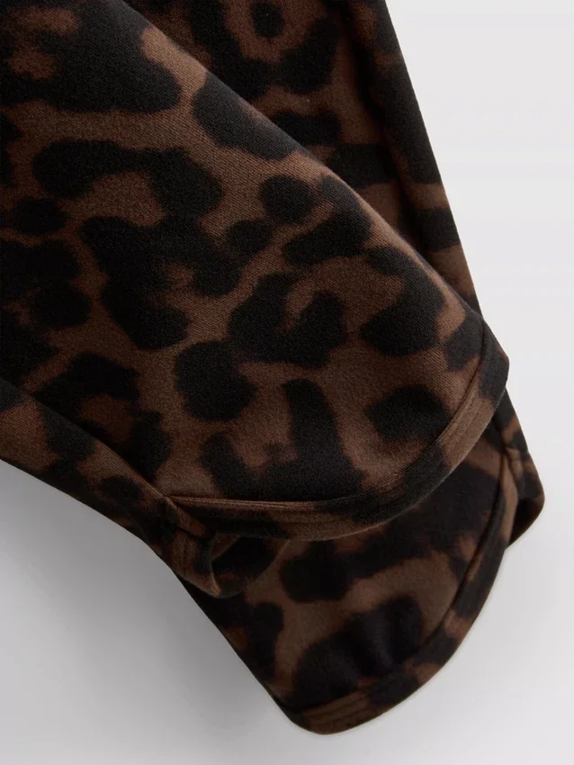 Aktiv-Leggings mit hohem Bund im Leopardenmuster