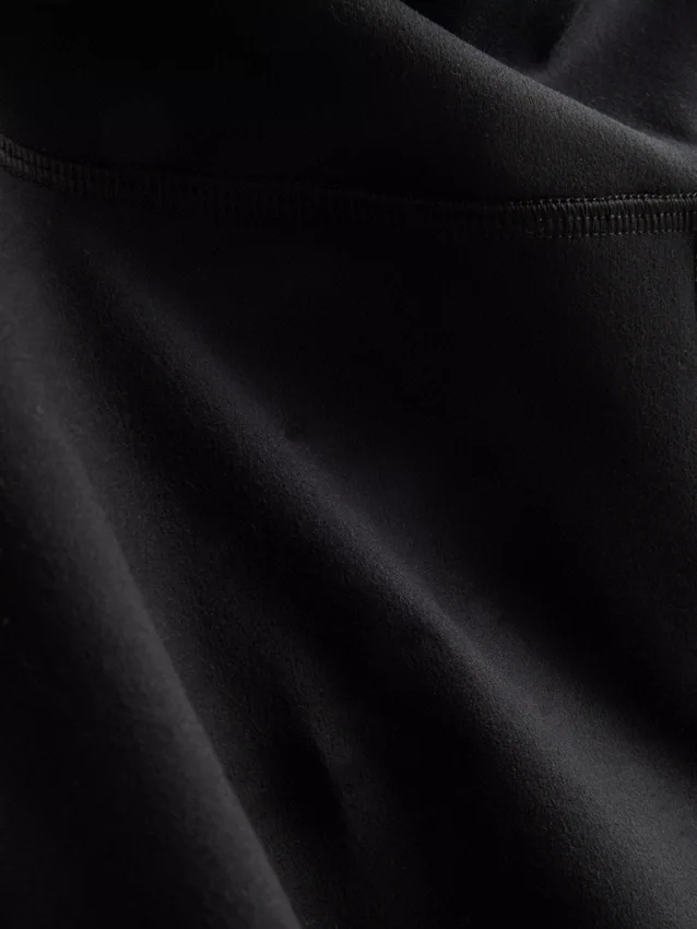 Aktiv-Leggings mit hoher Taille, sanfter Stützkraft und ausgestelltem Schnitt