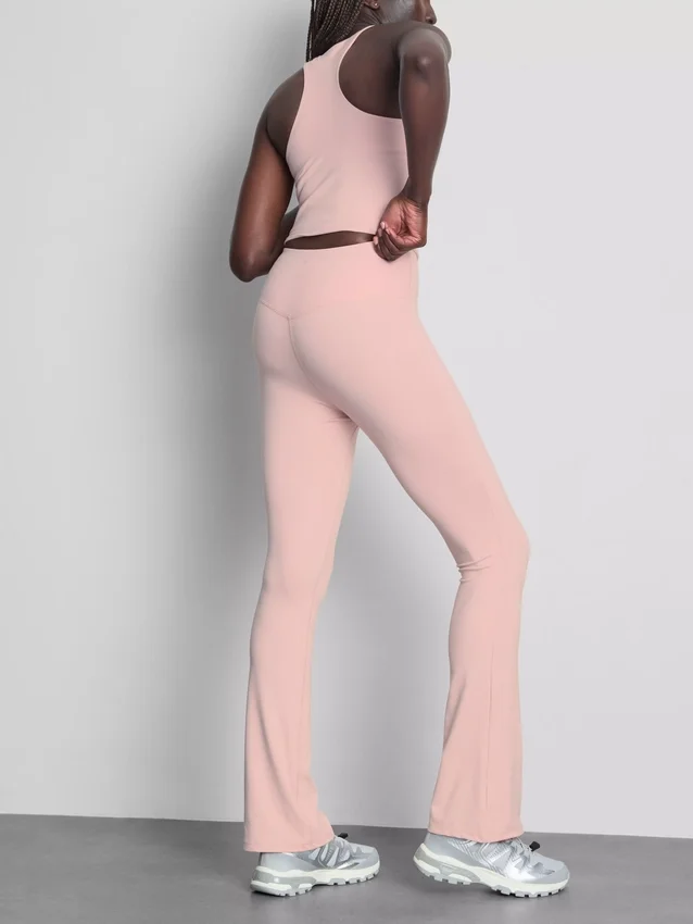 Aktiv-Leggings mit hoher Taille und ausgestelltem Schnitt