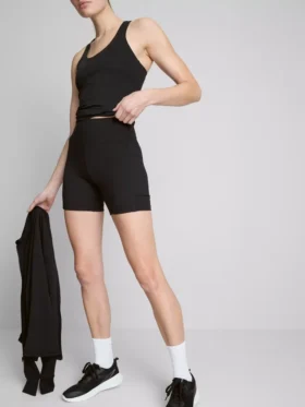 Aktiv-Yoga-Shorts mit hoher Taille und sanftem Halt