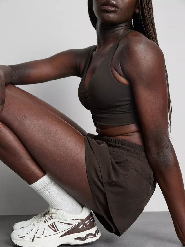 Aktive gewebte Laufshorts