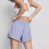 Aktivshorts mit Mesh-Einsatz