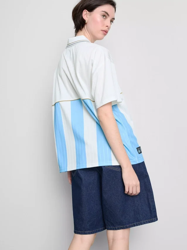 Argentinisches Fussballtrikot mit Kragen