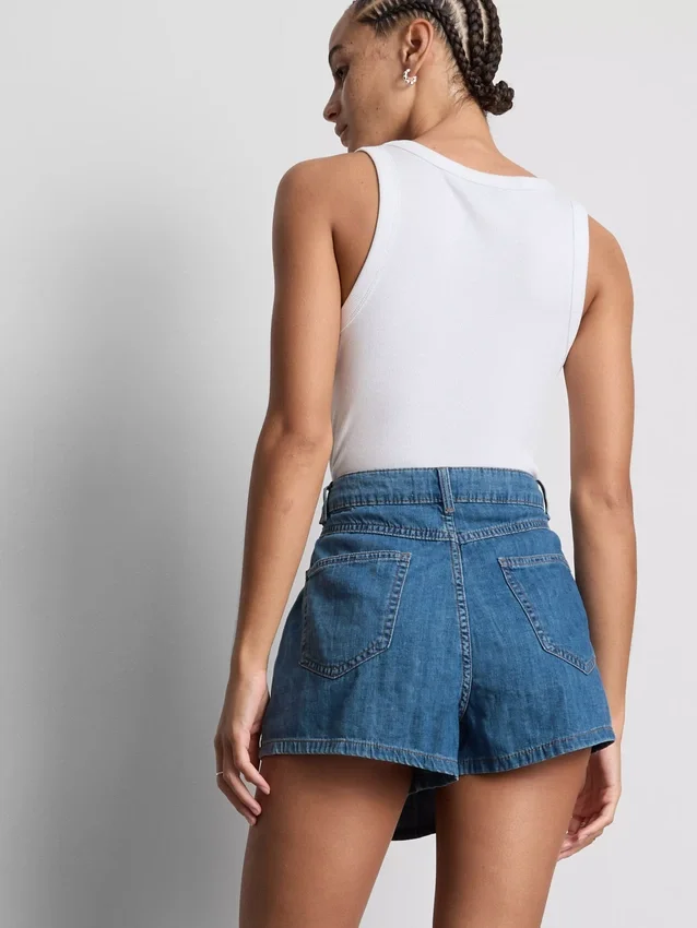 Asymmetrischer Wickel-Skort aus Baumwoll-Denim