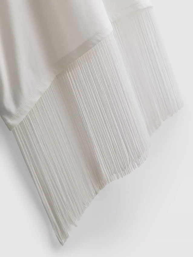 Asymmetrisches T-Shirt aus Baumwolle mit Fransen