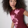 Baby-T-Shirt aus Baumwolle mit Blumendruck