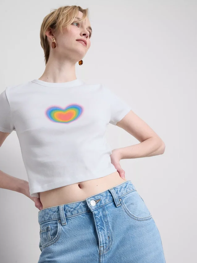 Baby-T-Shirt «Pride Heart» mit hohem Baumwollanteil