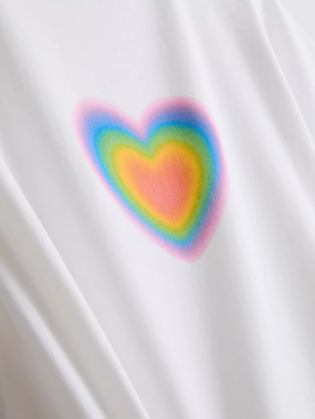 Baby-T-Shirt «Pride Heart» mit hohem Baumwollanteil