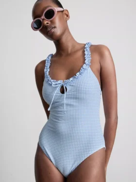 Badeanzug mit Rüschen im Gingham-Muster