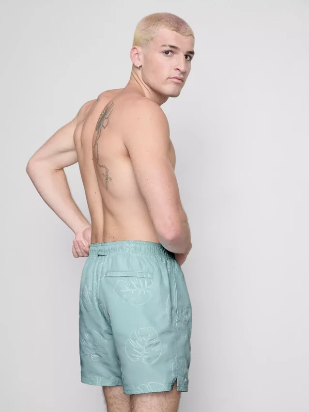 Badeshorts mit Blattstickerei