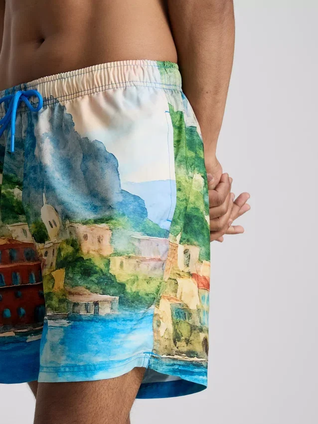 Badeshorts mit Landschaftsmotiv