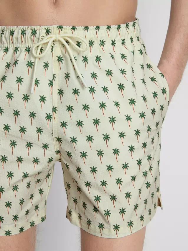 Badeshorts mit Palmen-Strukturmuster