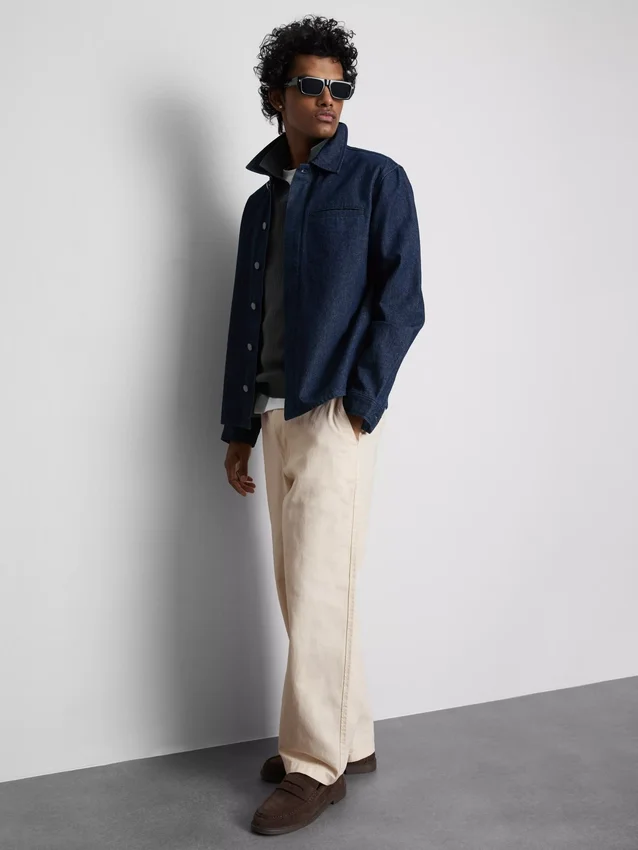 Baggy-Chinos mit mittlerer Leibhöhe