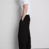 Baggy-Chinos mit mittlerer Leibhöhe