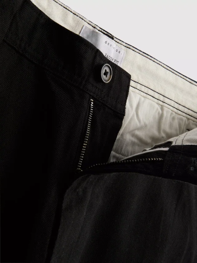 Baggy-Chinos mit mittlerer Leibhöhe