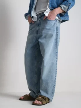 Baggy-Jeans mit mittlerer Leibhöhe
