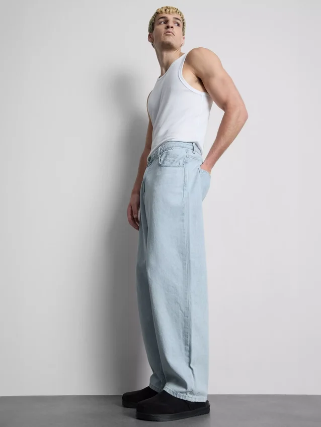 Baggy-Jeans mit mittlerer Leibhöhe