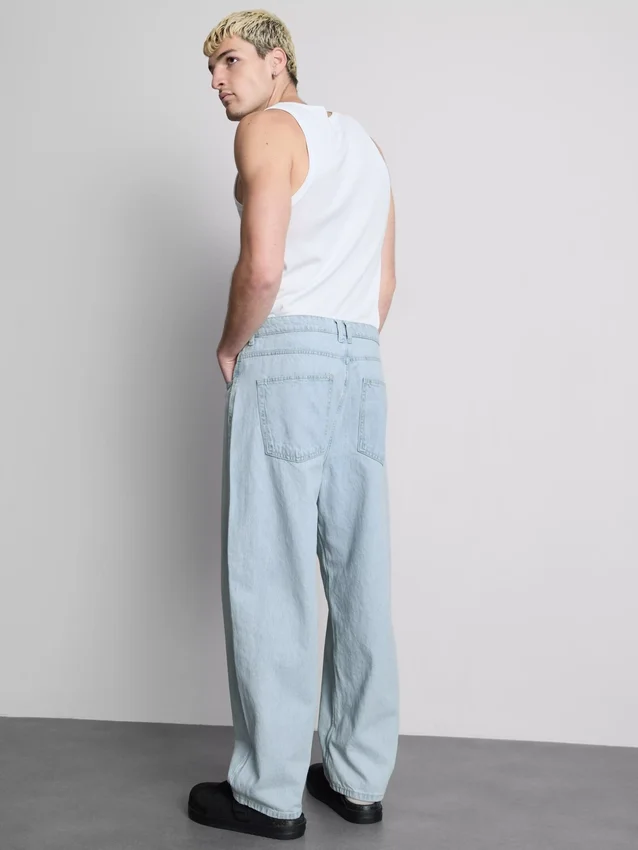 Baggy-Jeans mit mittlerer Leibhöhe