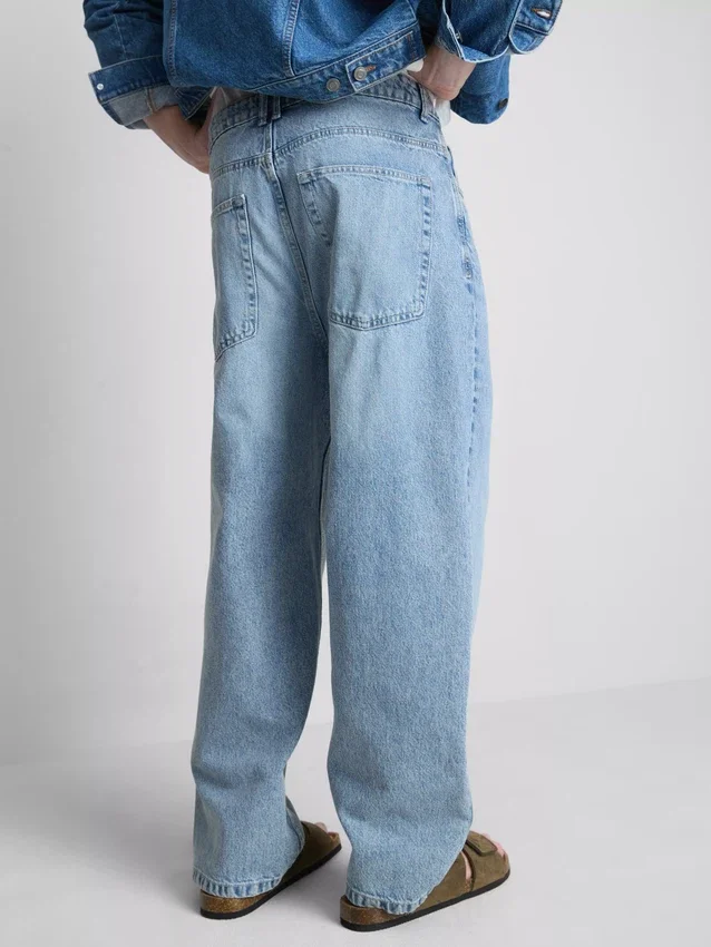 Baggy-Jeans mit mittlerer Leibhöhe